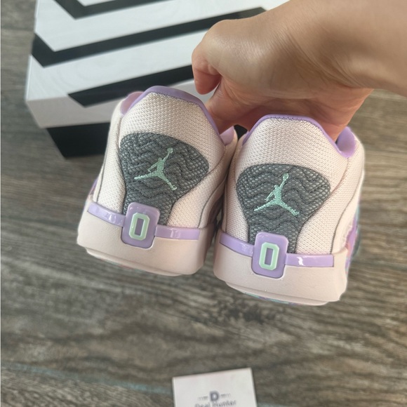 Brand New Jordan Tatum 2 Easter Big Kids Sneakers - Picture 10 of 16